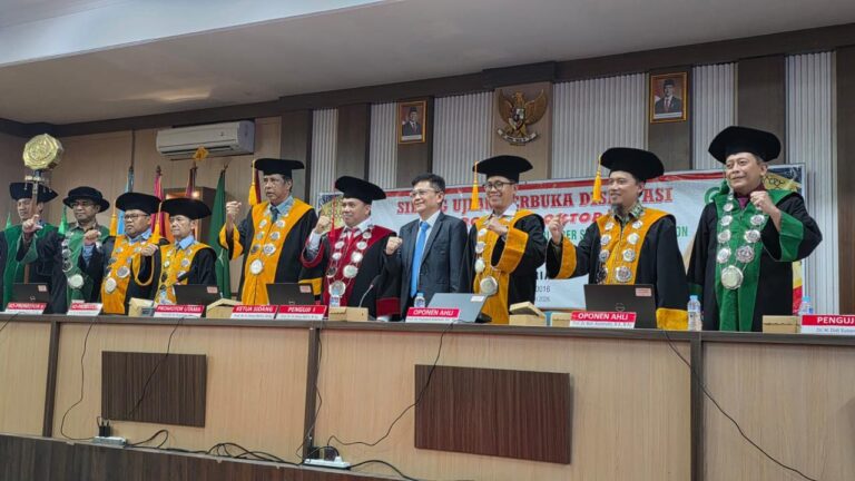 Staf Khusus Kementerian Investasi dan Hilirisasi BKPM Didi Apriadi Raih Gelar Doktor Hukum